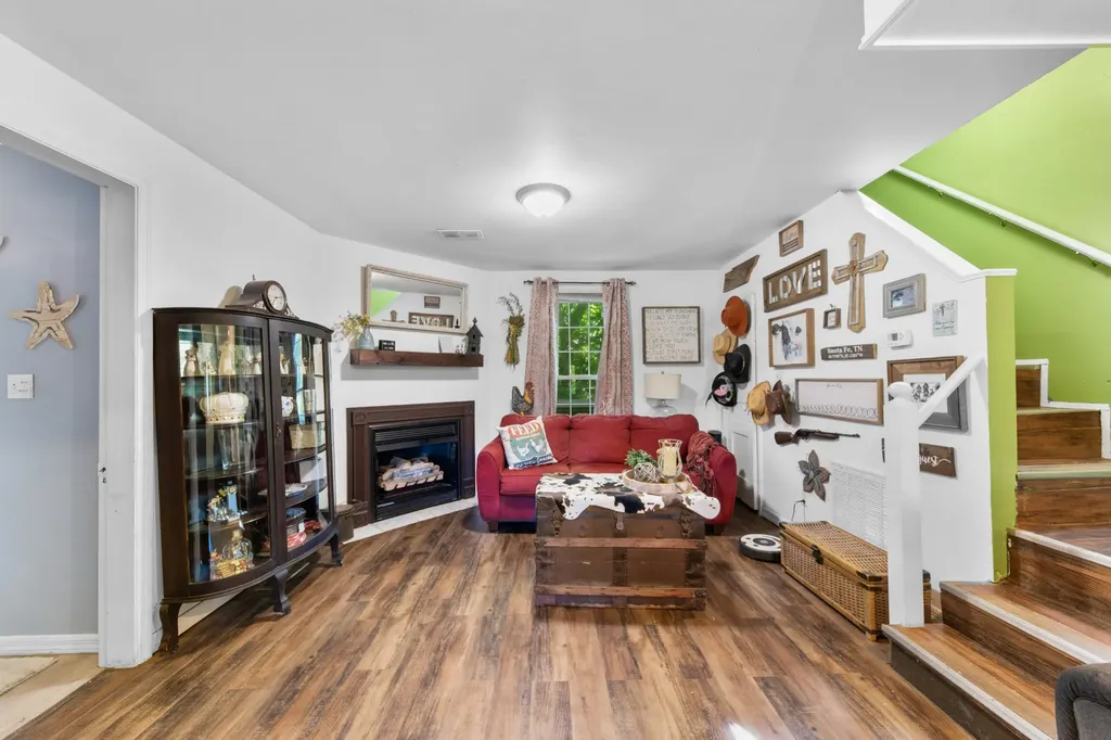 1558 Santa Fe Pike Columbia TN 38401