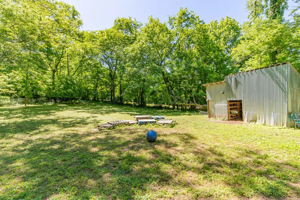 1558 Santa Fe Pike Columbia TN 38401