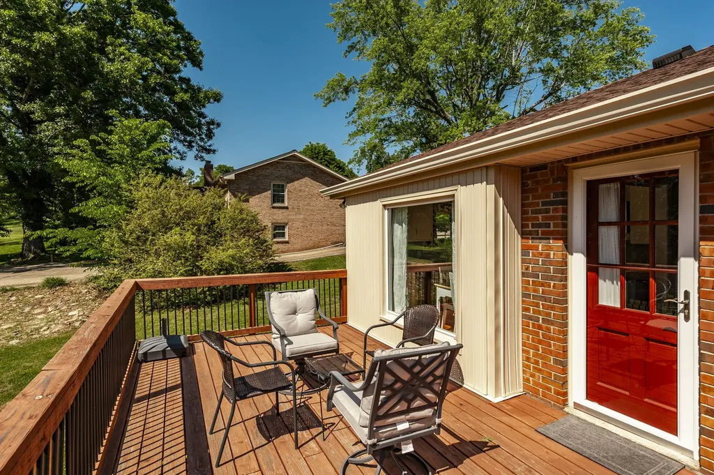 131 Honeysuckle Drive Hendersonville TN 37075
