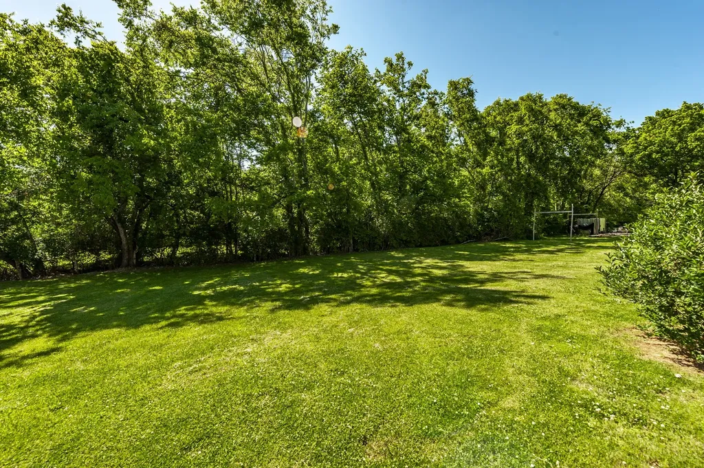 131 Honeysuckle Drive Hendersonville TN 37075