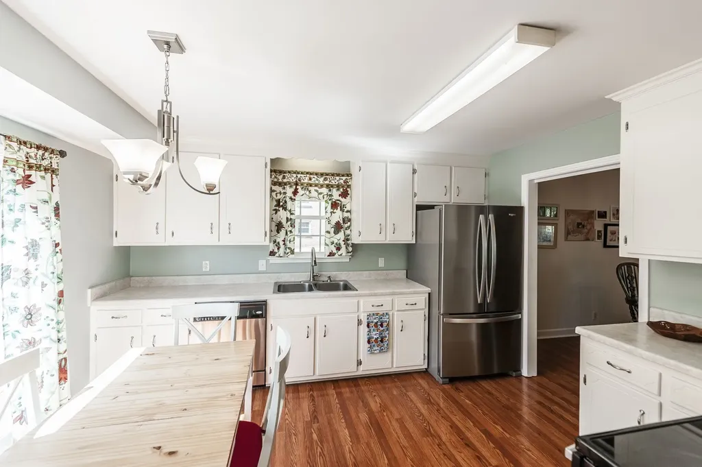 131 Honeysuckle Drive Hendersonville TN 37075