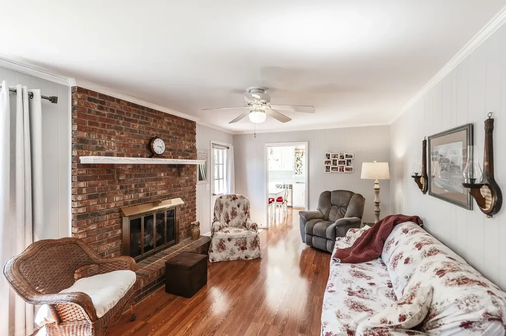 131 Honeysuckle Drive Hendersonville TN 37075