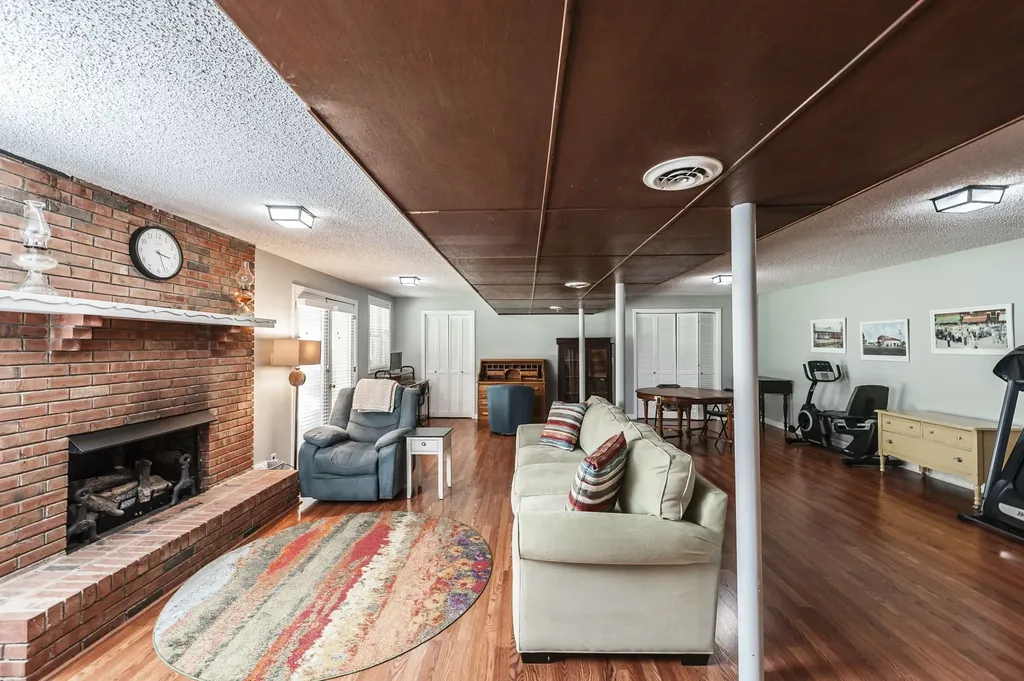 131 Honeysuckle Drive Hendersonville TN 37075