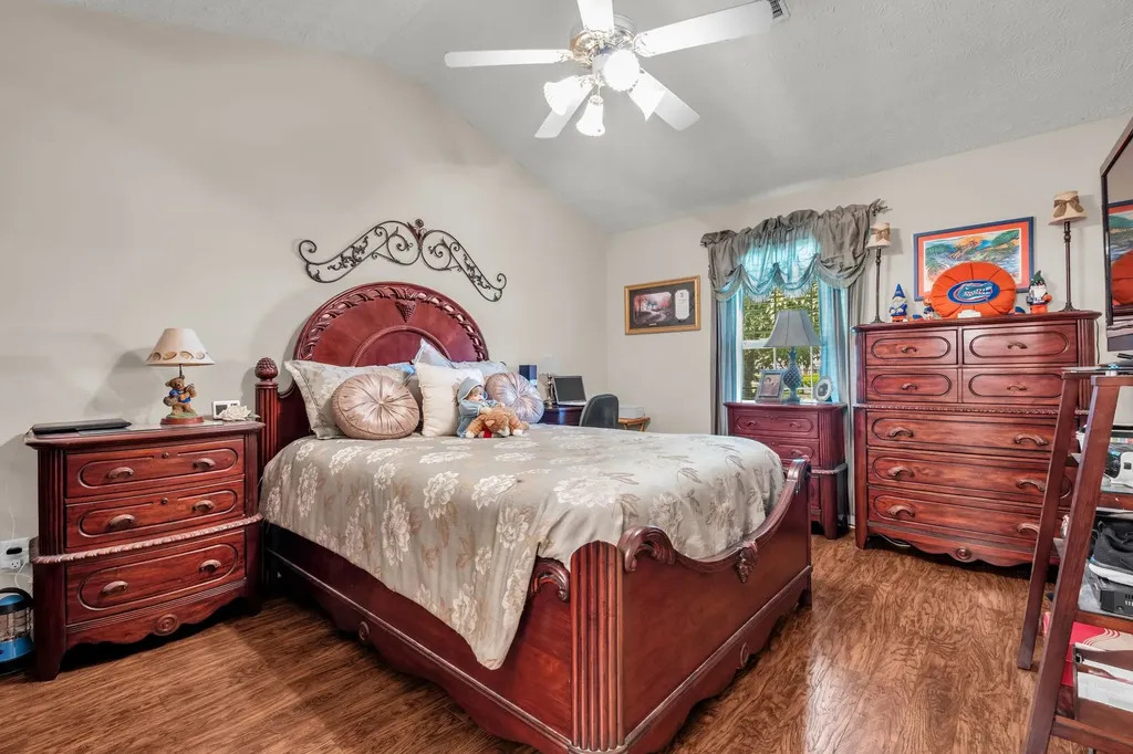 800 S Brown Lane Gallatin TN 37066