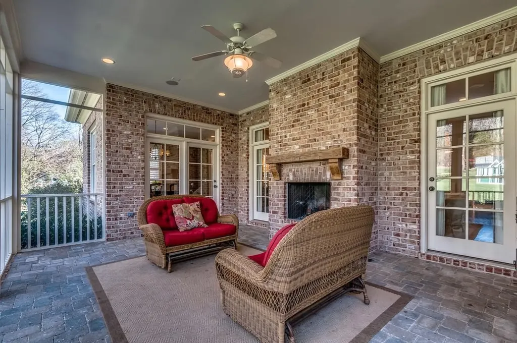 1330 Burton Valley Road Nashville TN 37215