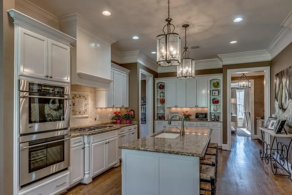 1330 Burton Valley Road Nashville TN 37215