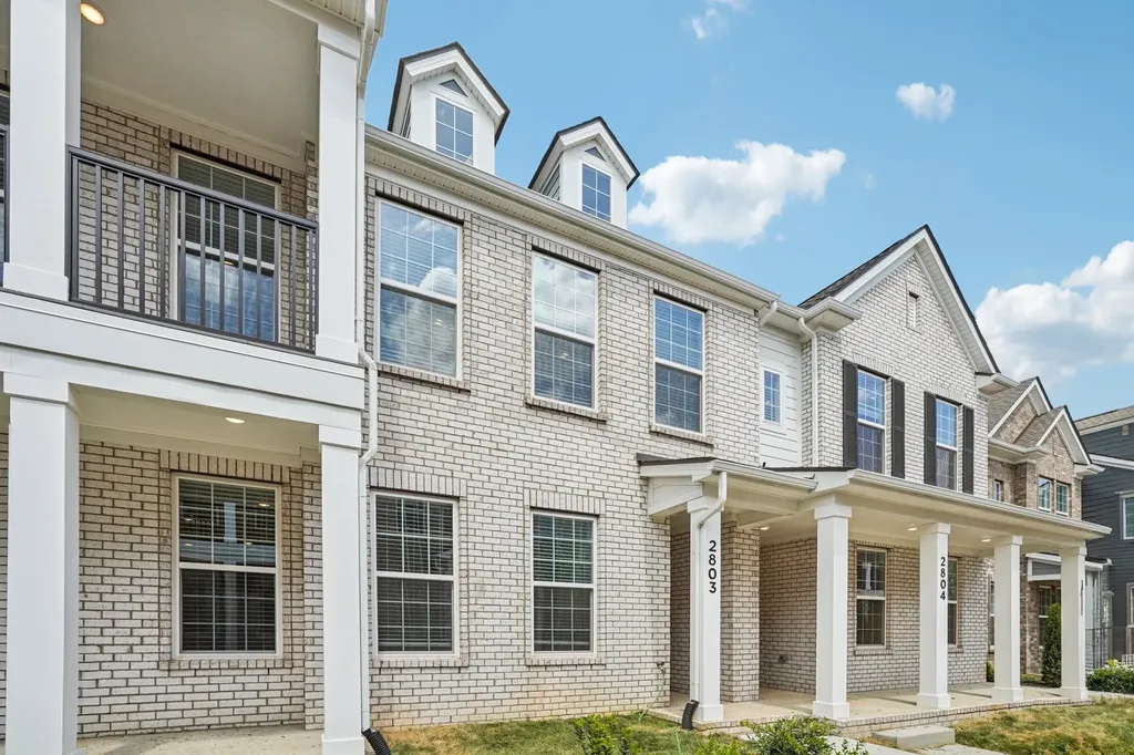 2718 Willowoak Trail Murfreesboro TN 37129