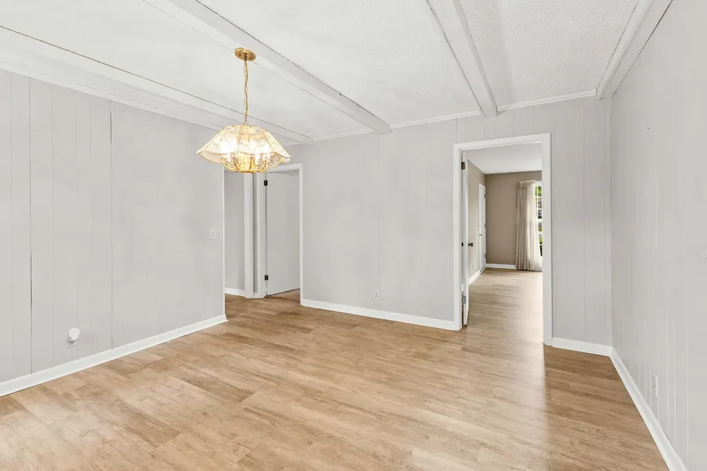 233 Iris Drive Hendersonville TN 37075
