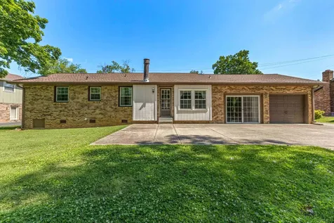 233 Iris Drive Hendersonville TN 37075
