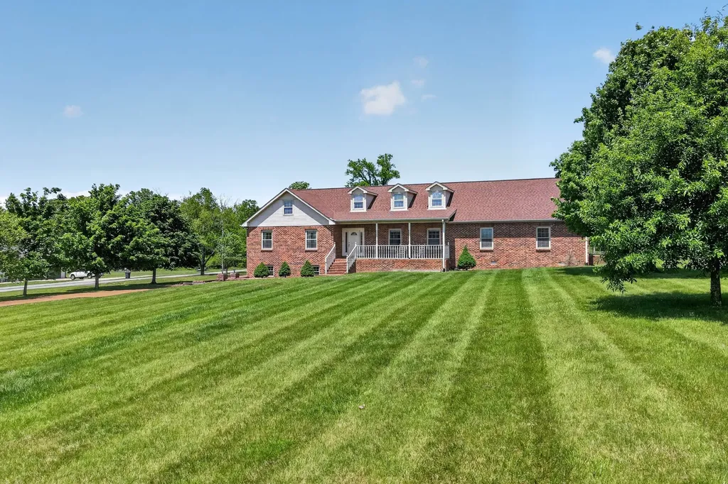 1174 Highway 25 Gallatin TN 37066