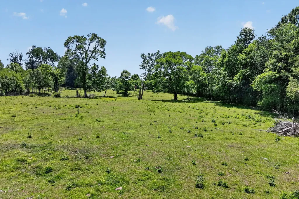 1174 Highway 25 Gallatin TN 37066