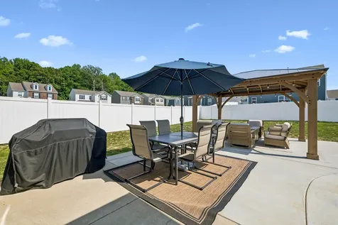6022 Christeene Court White House TN 37188