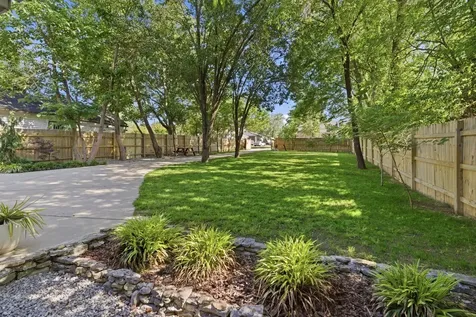 300 Timmons Street Nashville TN 37211