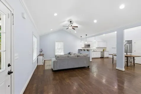 300 Timmons Street Nashville TN 37211