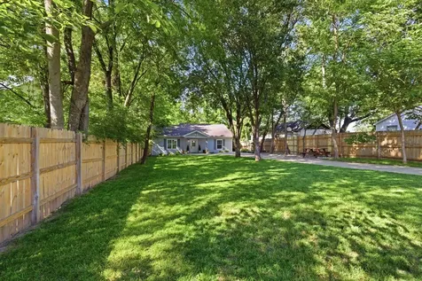 300 Timmons Street Nashville TN 37211