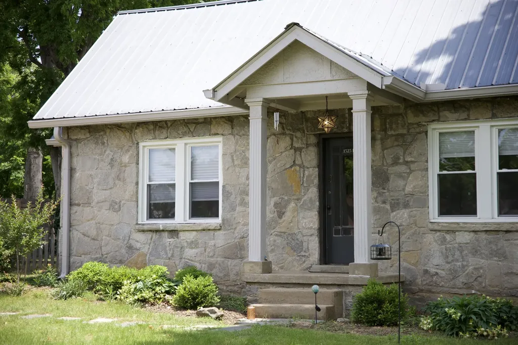 1525 Riverside Drive Nashville TN 37206