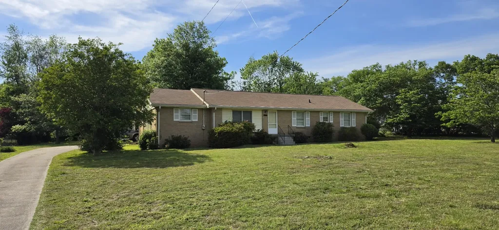 125 Hunters Trail Hendersonville TN 37075