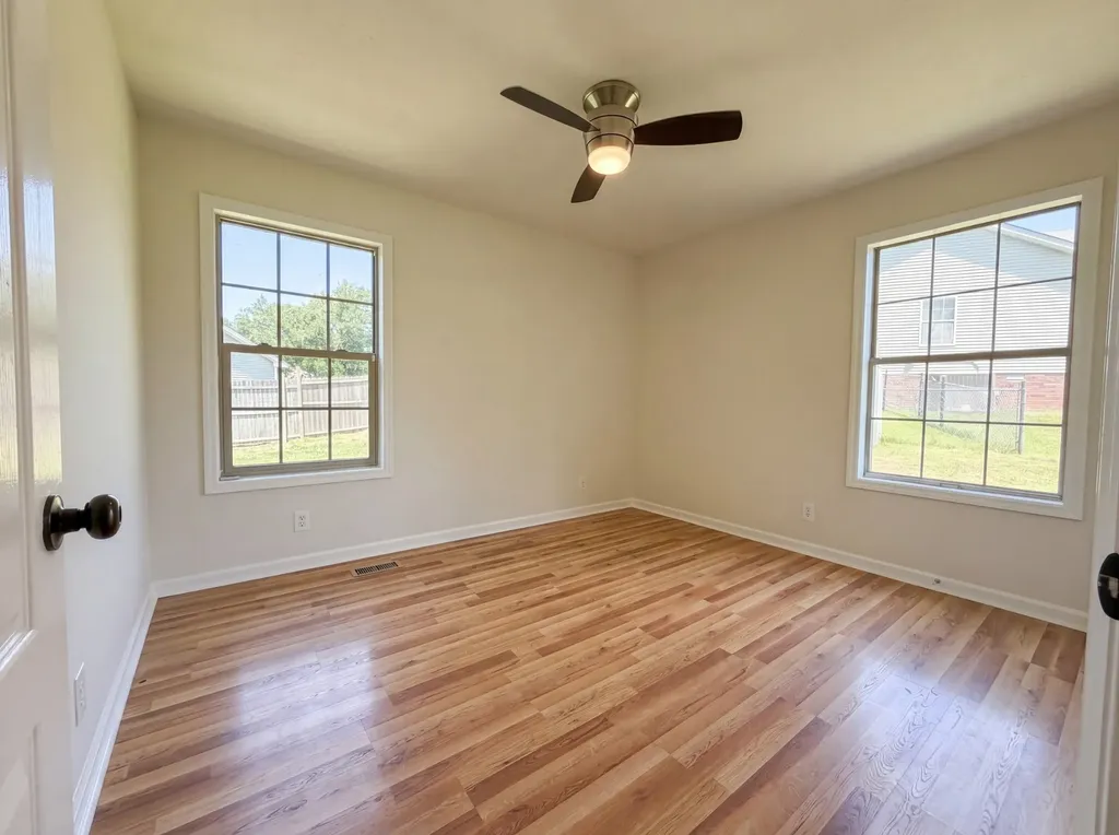 1037 Shadowbrook Drive Greenbrier TN 37073