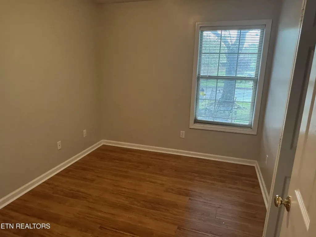 162 Manchester Drive Maryville TN 37803