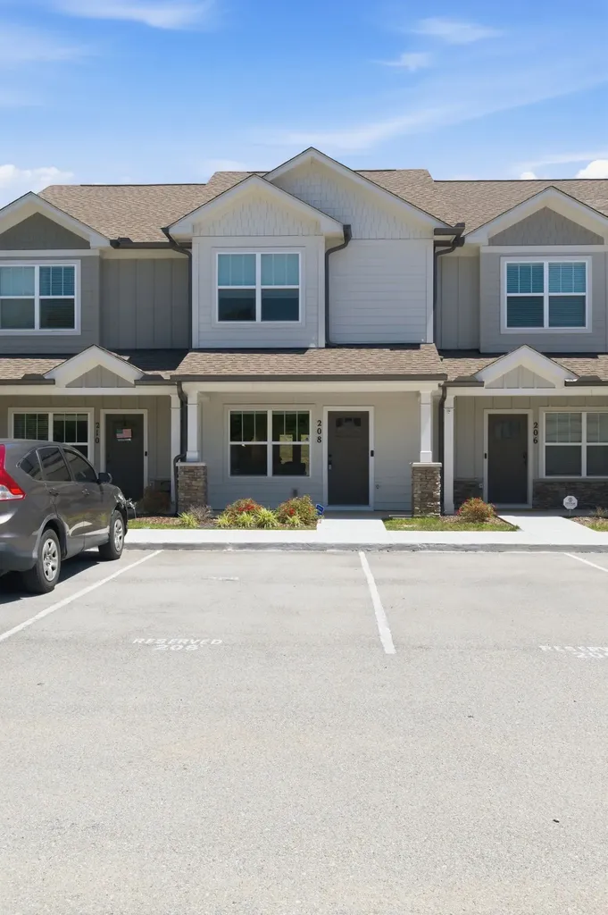 208 Bell Forge Court White Bluff TN 37187