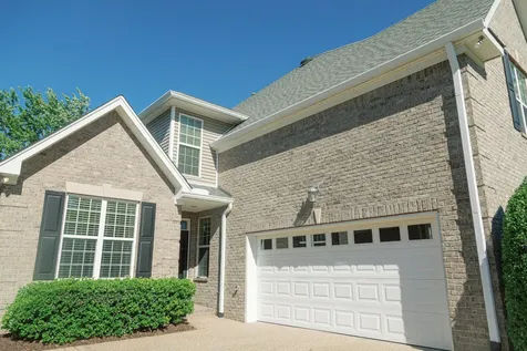 1013 Larkwood Drive Hermitage TN 37076