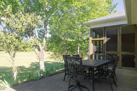 1013 Larkwood Drive Hermitage TN 37076