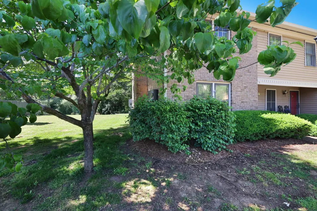 222 Westfield Drive Nashville TN 37221