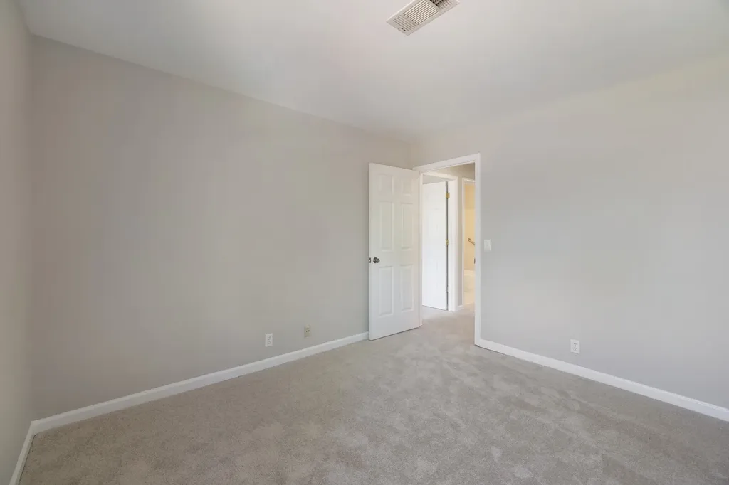 222 Westfield Drive Nashville TN 37221