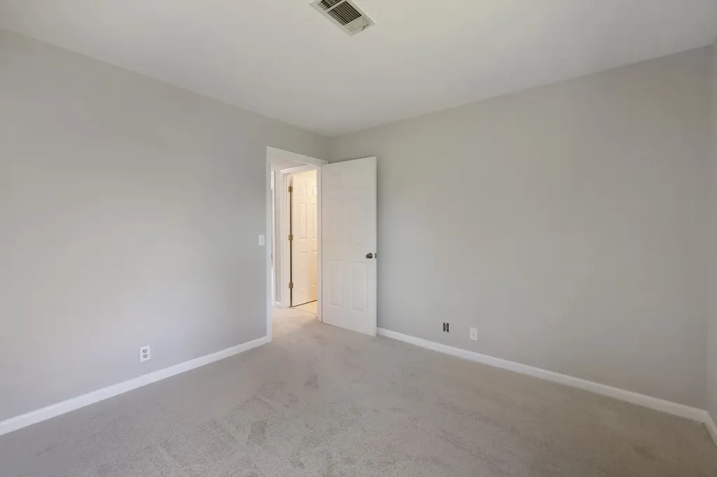 222 Westfield Drive Nashville TN 37221