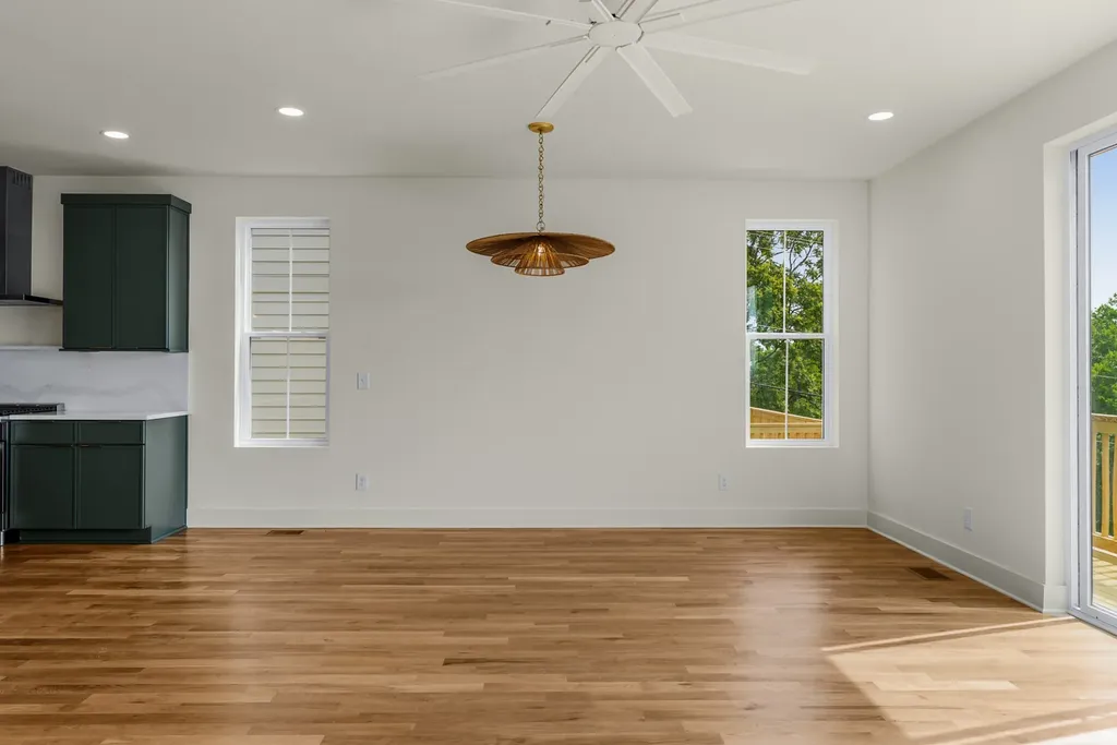 2158 Summitt Avenue Nashville TN 37218