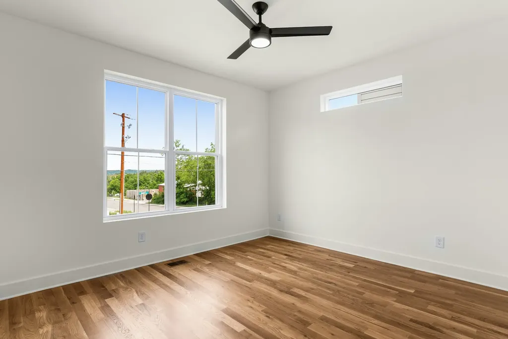 2158 Summitt Avenue Nashville TN 37218