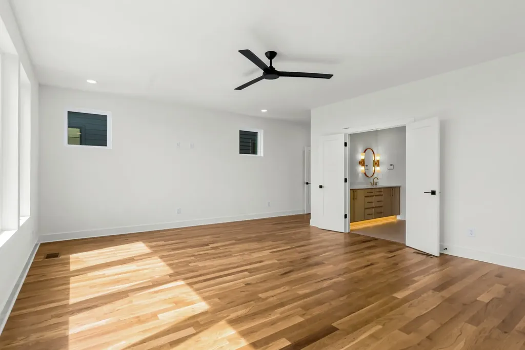 2158 Summitt Avenue Nashville TN 37218