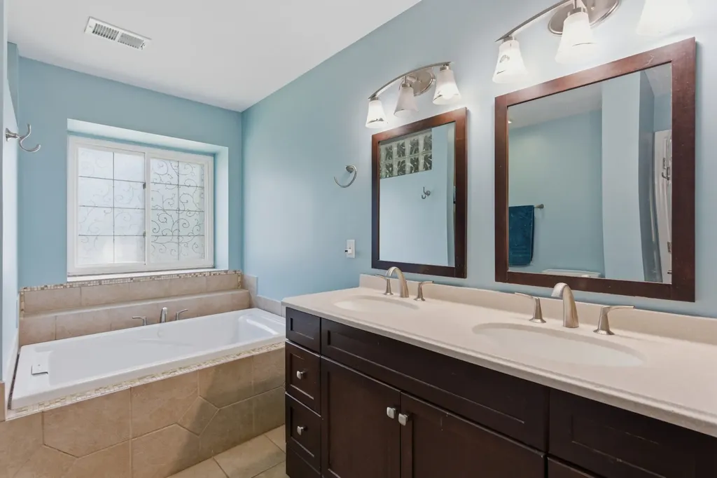 1701 Ridgemere Court Hermitage TN 37076