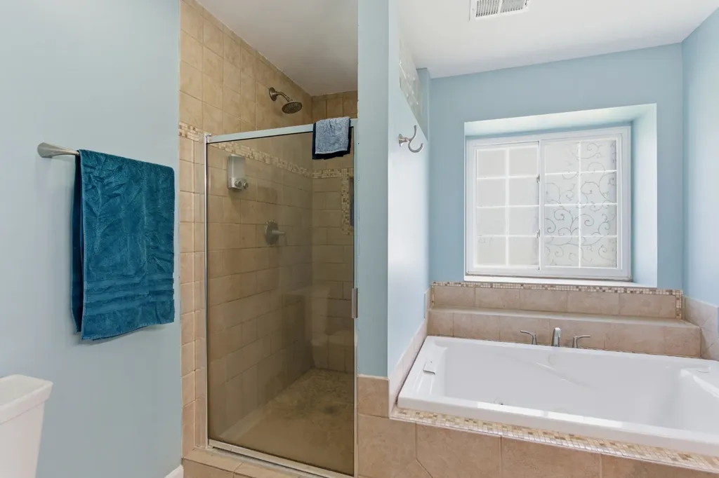 1701 Ridgemere Court Hermitage TN 37076