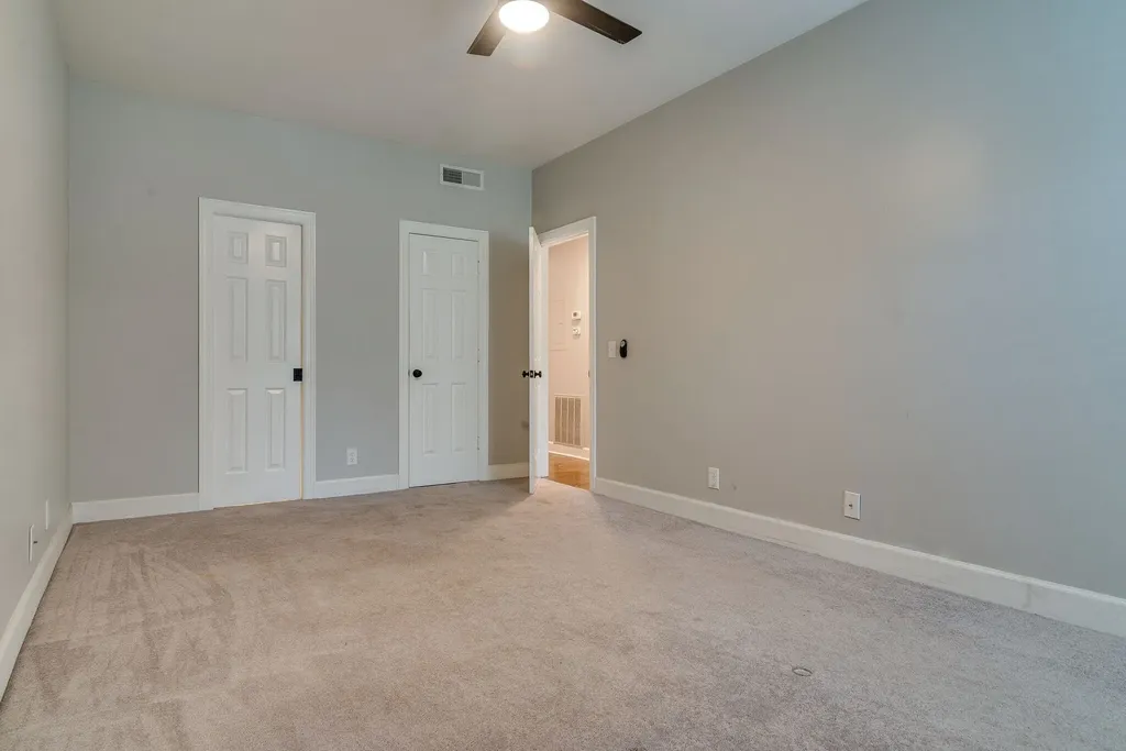 2040 Graybar Lane Nashville TN 37215