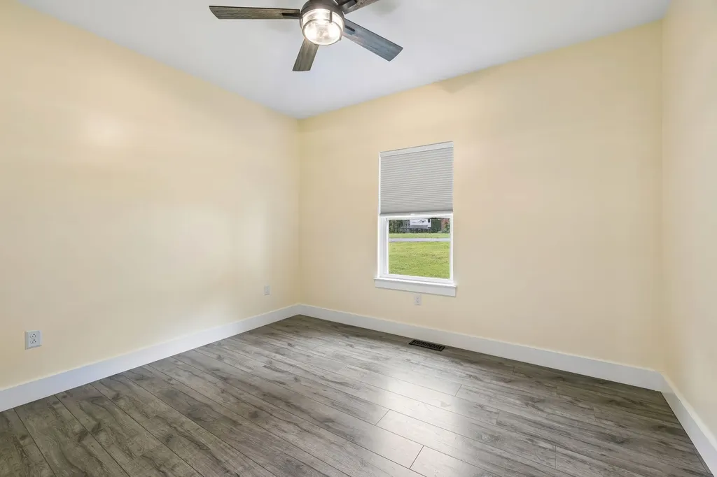 111 Friel Drive Waverly TN 37185