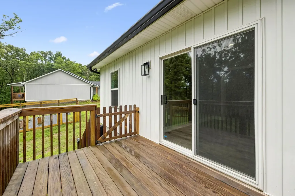 111 Friel Drive Waverly TN 37185
