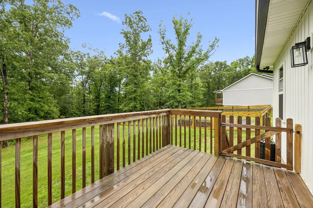 111 Friel Drive Waverly TN 37185