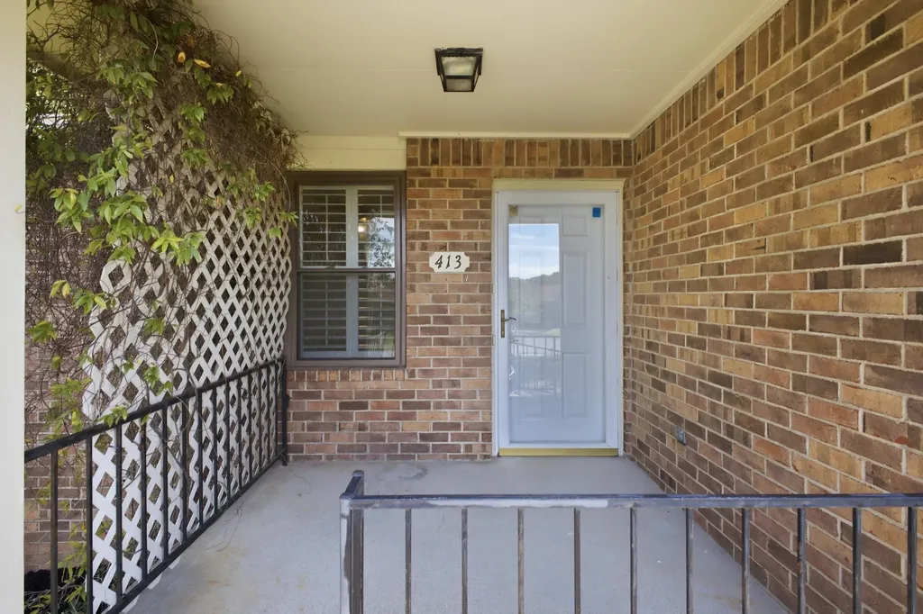 413 Deer Lake Drive Nashville TN 37221