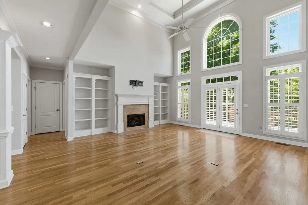 2322 Garrison Cove Murfreesboro TN 37130