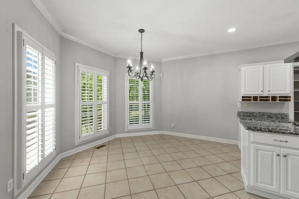 2322 Garrison Cove Murfreesboro TN 37130