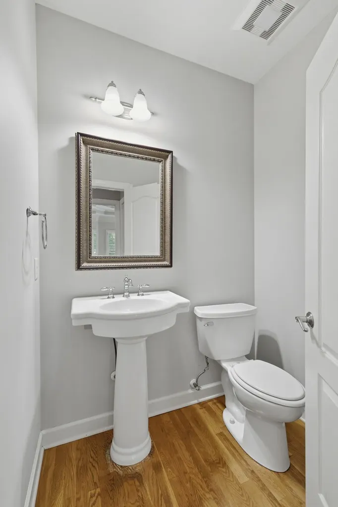 2322 Garrison Cove Murfreesboro TN 37130