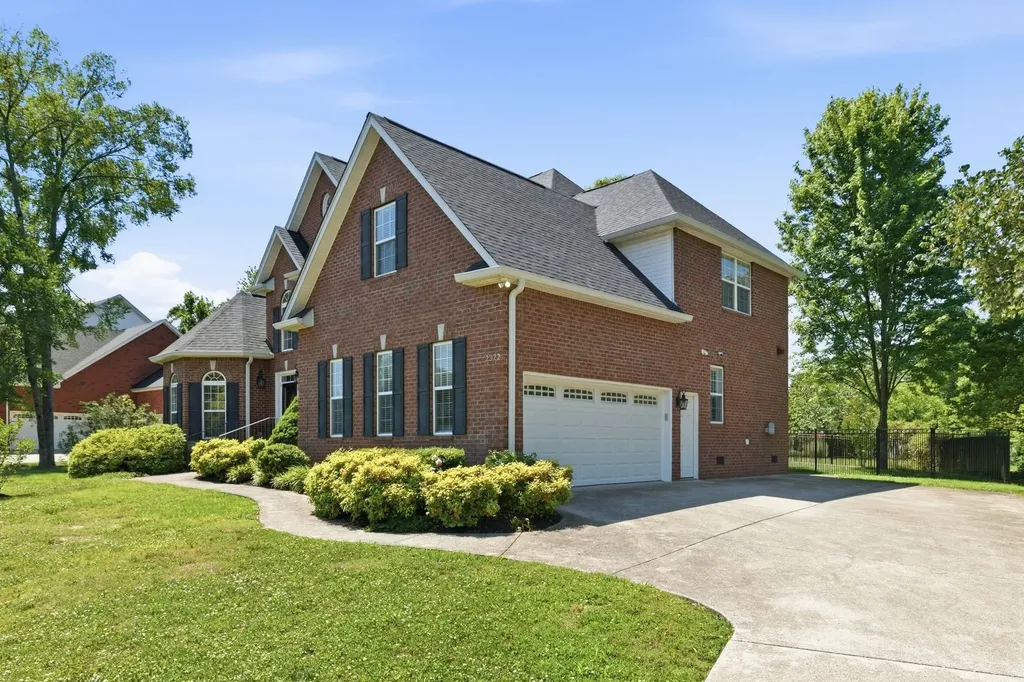 2322 Garrison Cove Murfreesboro TN 37130