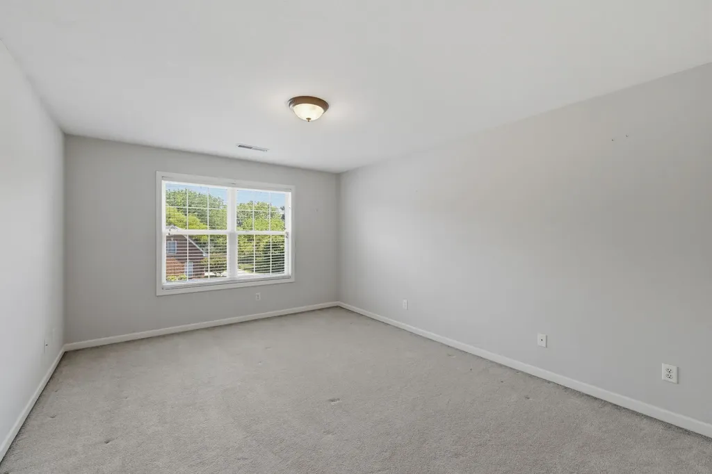 2322 Garrison Cove Murfreesboro TN 37130