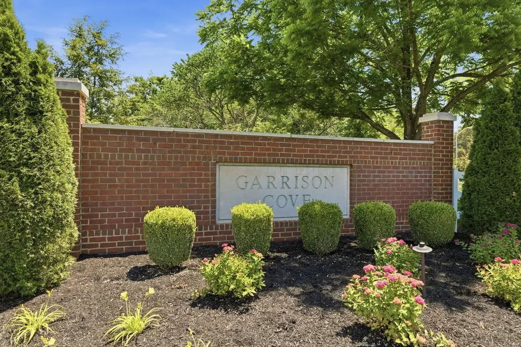 2322 Garrison Cove Murfreesboro TN 37130