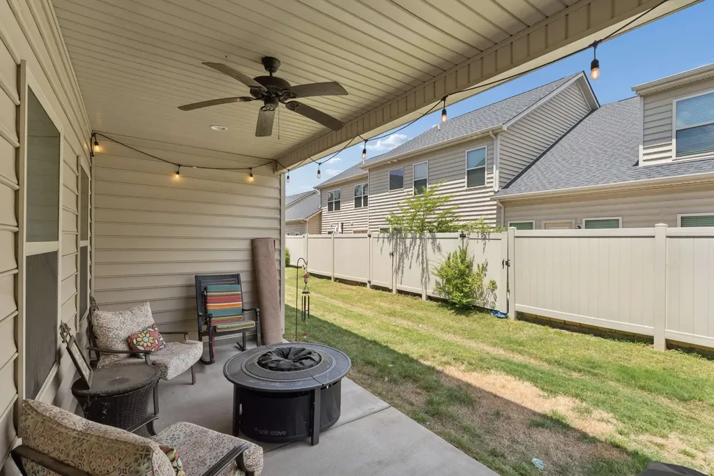 4416 Sunday Silence Way Murfreesboro TN 37128