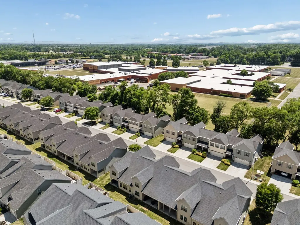 4416 Sunday Silence Way Murfreesboro TN 37128