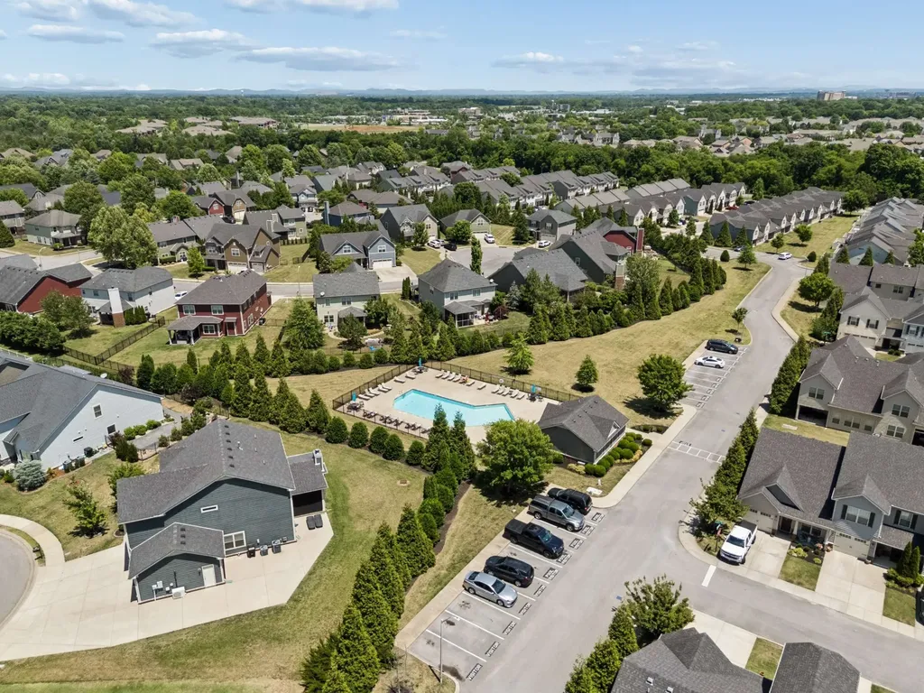 4416 Sunday Silence Way Murfreesboro TN 37128
