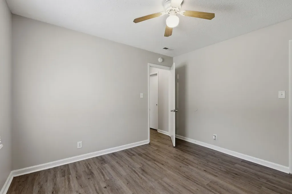 353 Dupuis Drive Clarksville TN 37042
