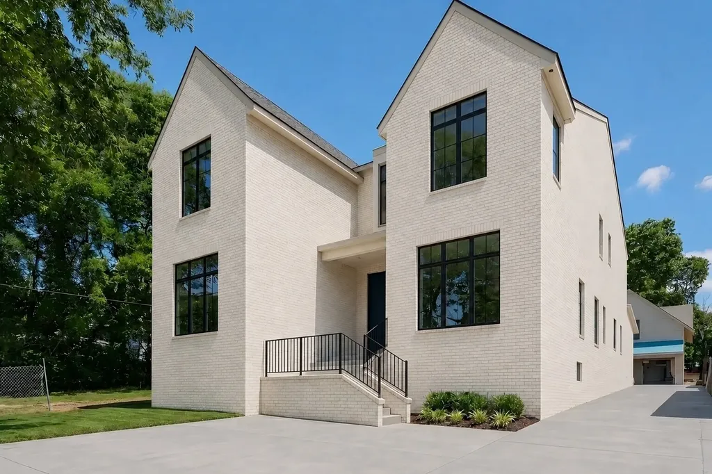 2412 Vaulx Lane Nashville TN 37204